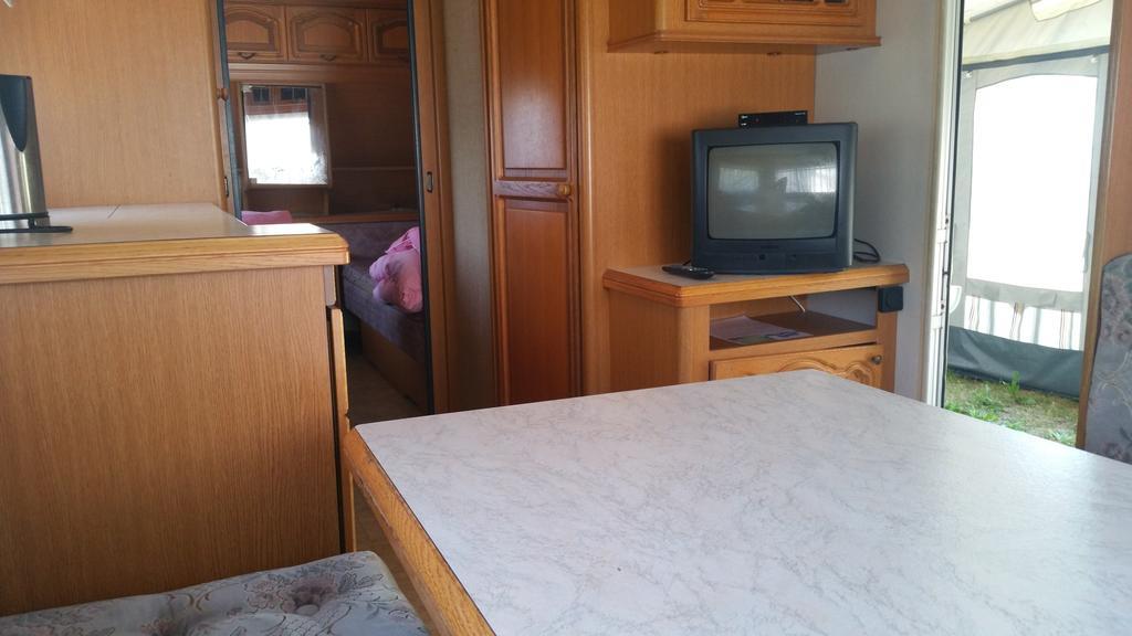 Caravans Magda Niechorze Bilik gambar